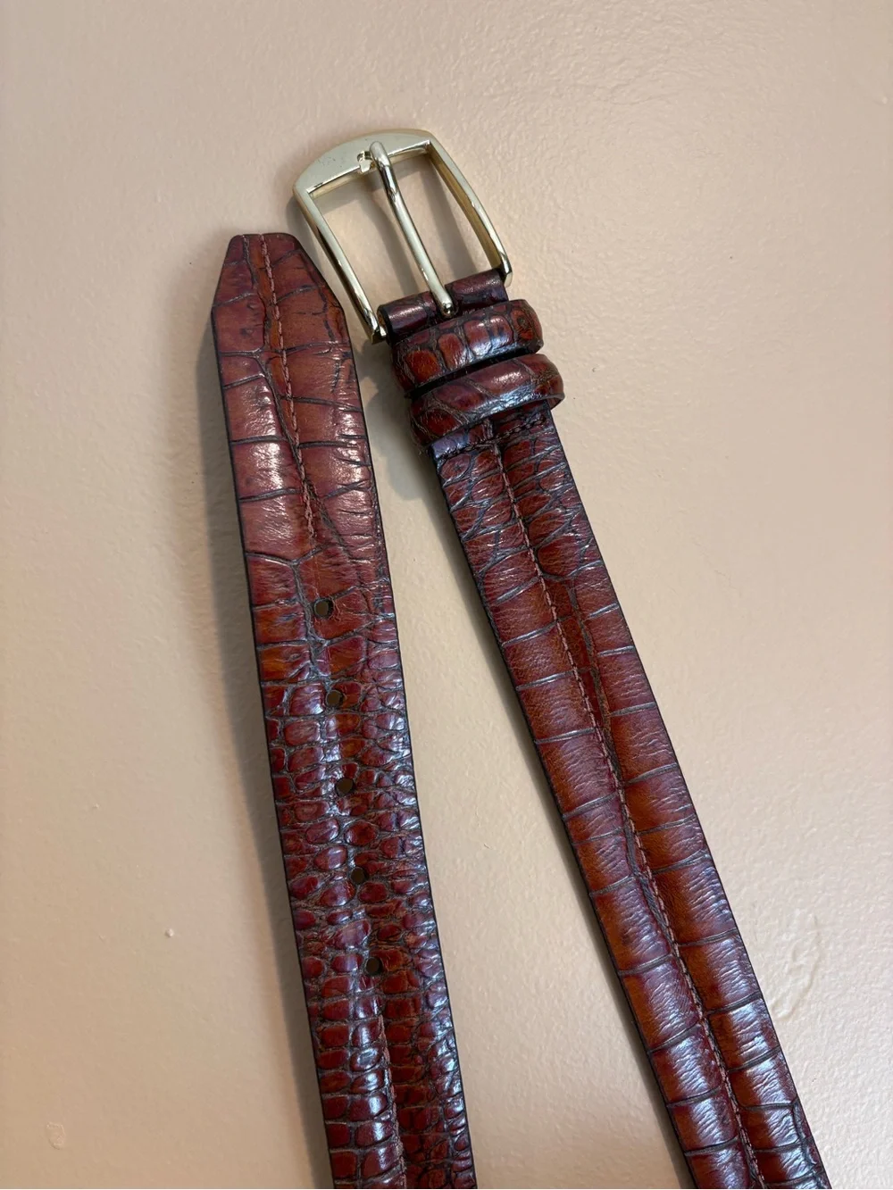 Alligator Grain Chestnut Brown Calf Leather Men’s Size 38 Belt Gold Buckle